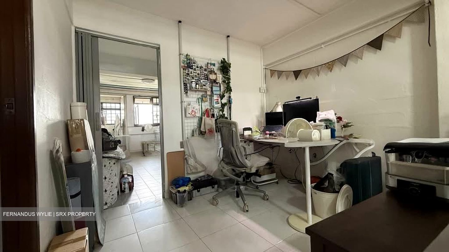 Blk 11 Holland Vista (Queenstown), HDB 3 Rooms #554681751